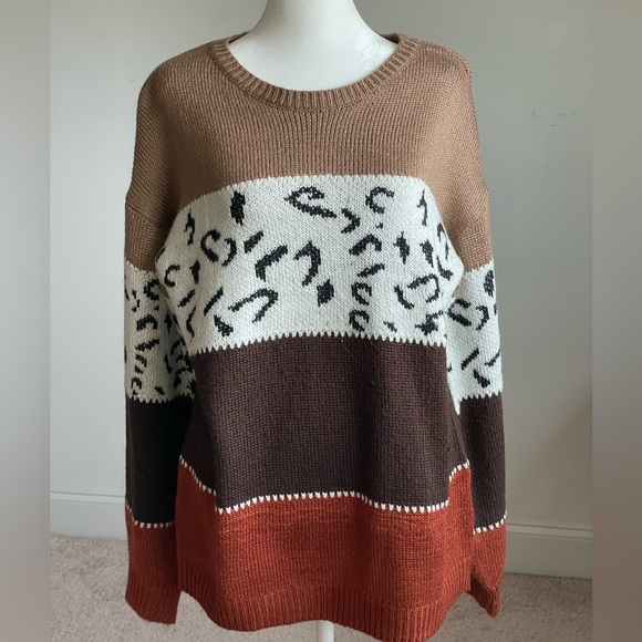 Woman’s Colorblock Animal Print Sweater Size Large - Picture 1 of 6